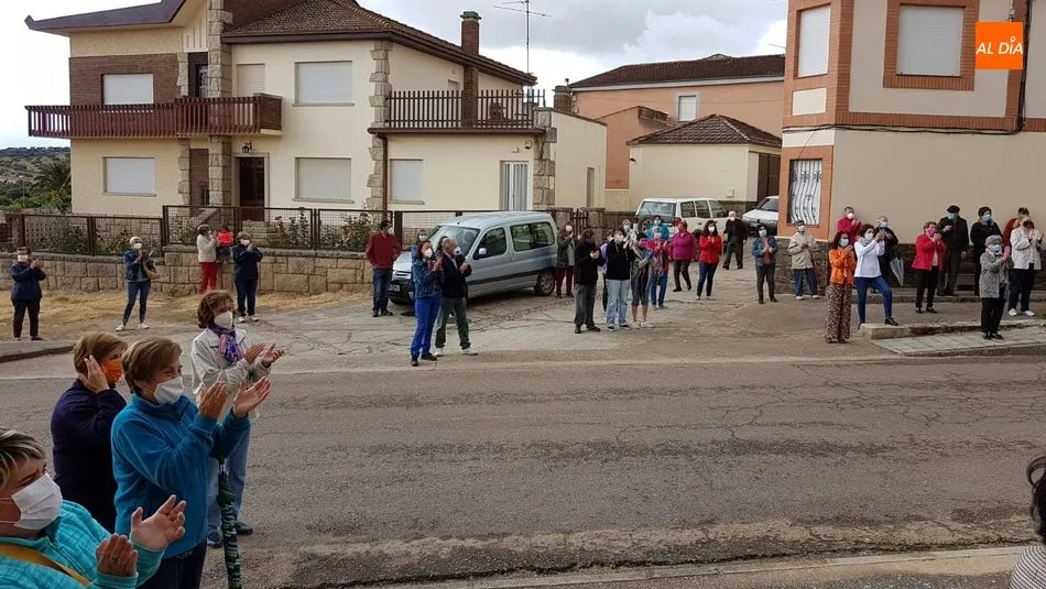 Foto 3 - Hinojosa de Duero despide a la doctora Araceli Pablos, su m&eacute;dica de familia durante 10 a&ntilde;os