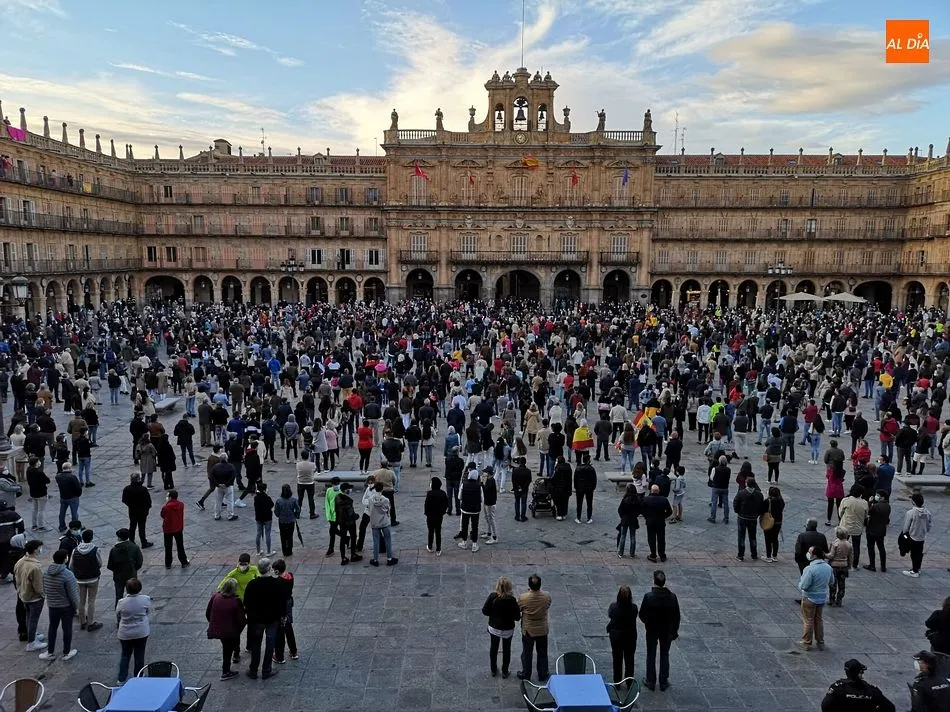 Foto 5 - Lleno en la Plaza Mayor para defender la tauromaquia: &ldquo;La cultura no se puede limitar, la cultura ...