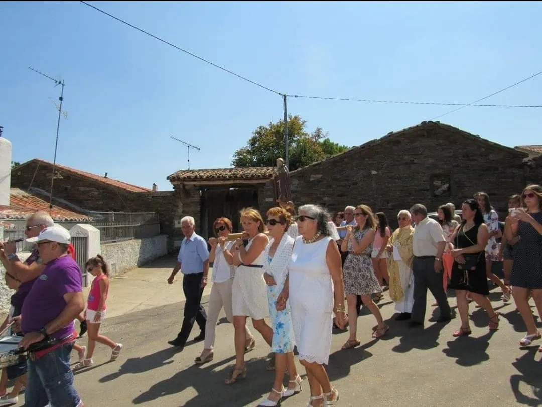 Foto 2 - Suspendidas las fiestas de Armenteros y sus pedan&iacute;as