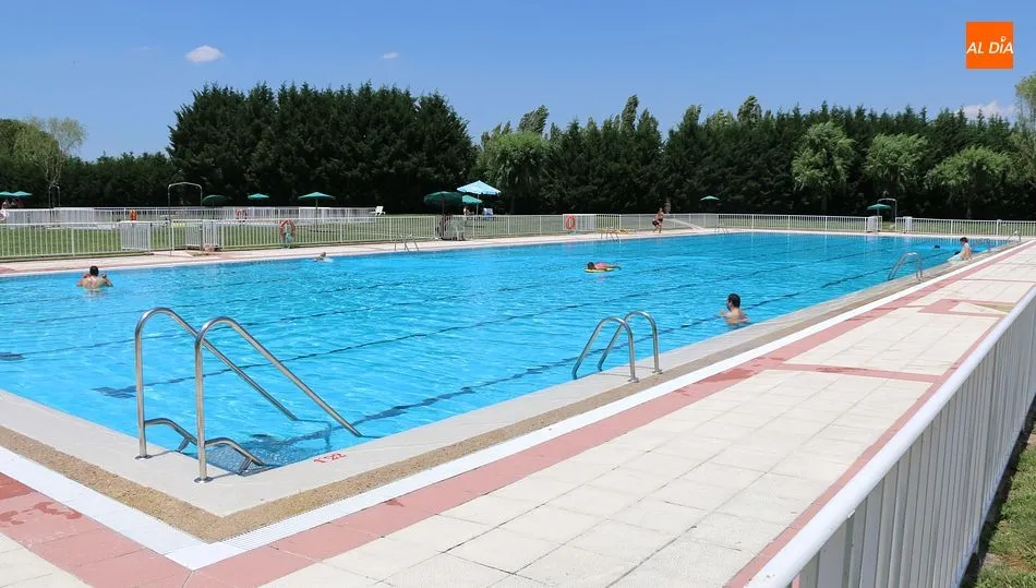 Vaso principal de las piscinas municipales de Vitigudino / CORRAL