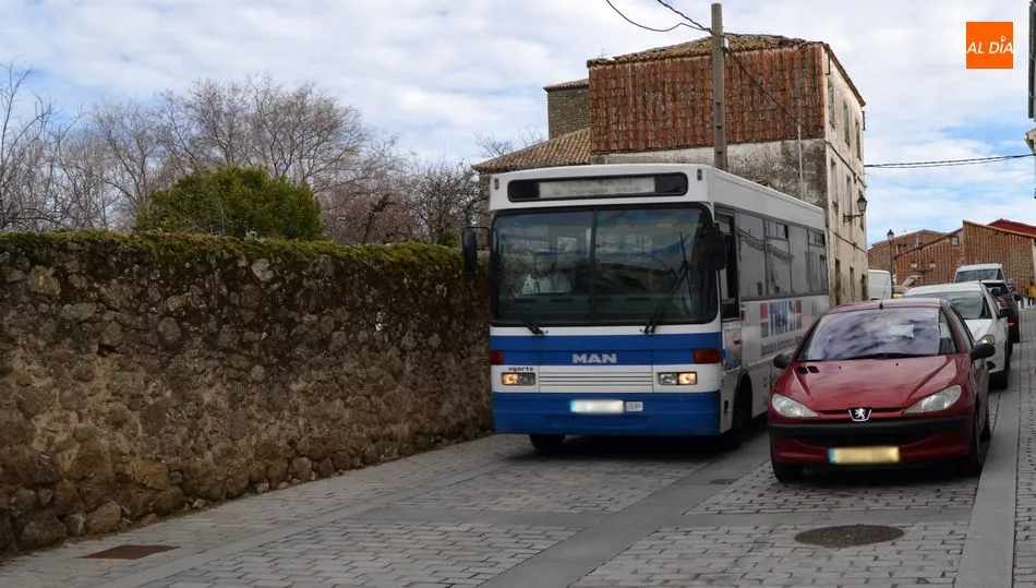 Continúa suspendido el servicio del autobús municipal