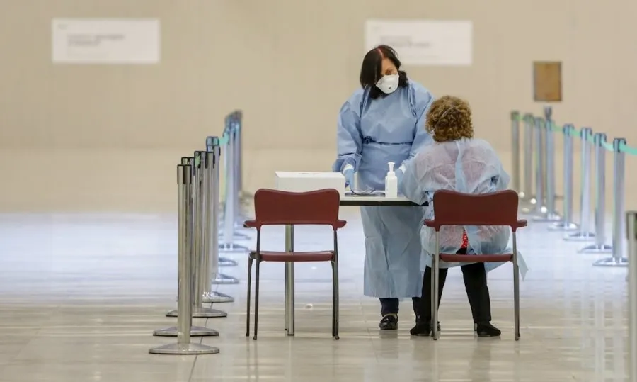 Con el fin del estado de alarma en la madrugada del sábado al domingo, España abre sus fronteras a todos los países de la zona europea Schengen, con la excepción de Portugal