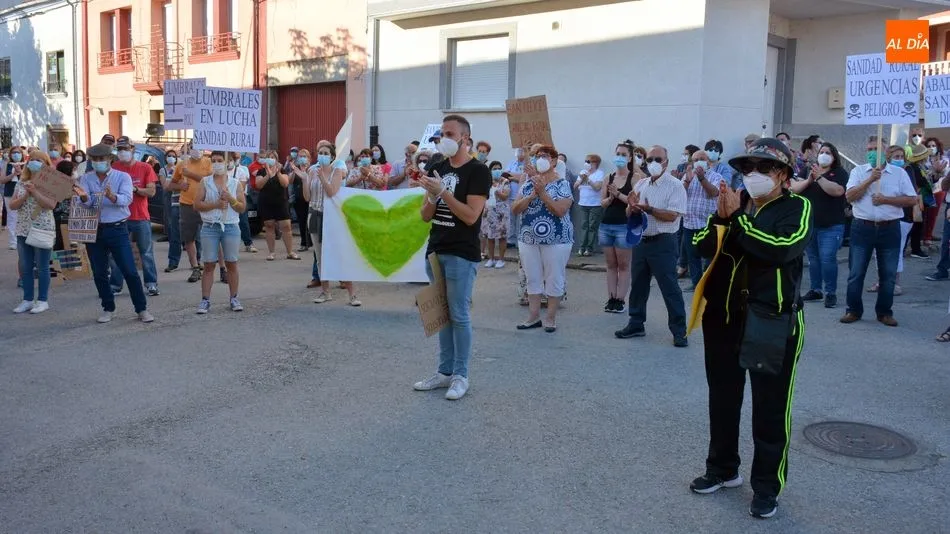 Foto 2 - El Abadengo se une en la defensa de una atenci&oacute;n sanitaria de calidad en su medio rural