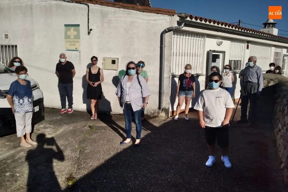 Foto 4 - El Bajo Tormes se moviliza en defensa de una sanidad p&uacute;blica de calidad en el medio rural  