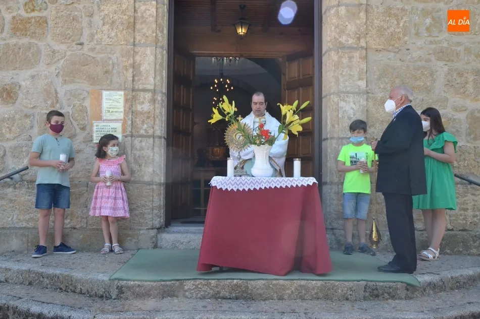 San Cristóbal celebra la Octava de Corpus con 4 paradas, tres a cubierto y una a la puerta  