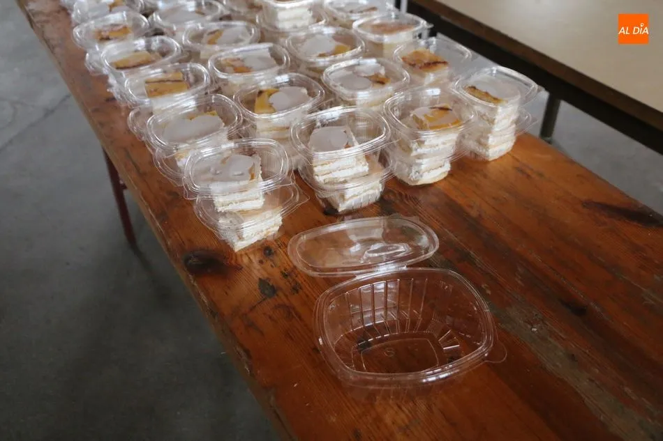 Foto 11 - Peralejos de Abajo celebra San Juan con 105 raciones de paella  