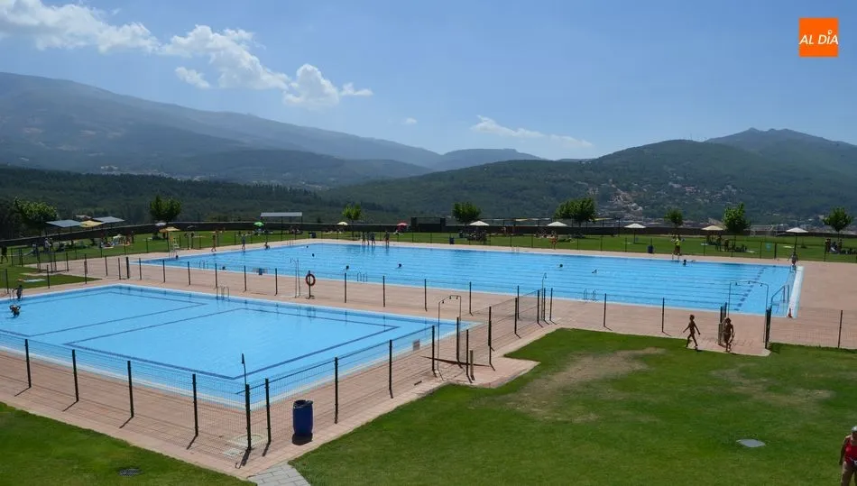 Vista de las piscinas municipales de La Cerrallana en Béjar