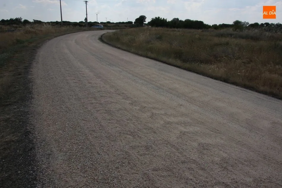 Foto 5 - Peligroso estado de la DSA-550 entre Villarmuerto y el cruce de Brincones-Espada&ntilde;a-Puertas  