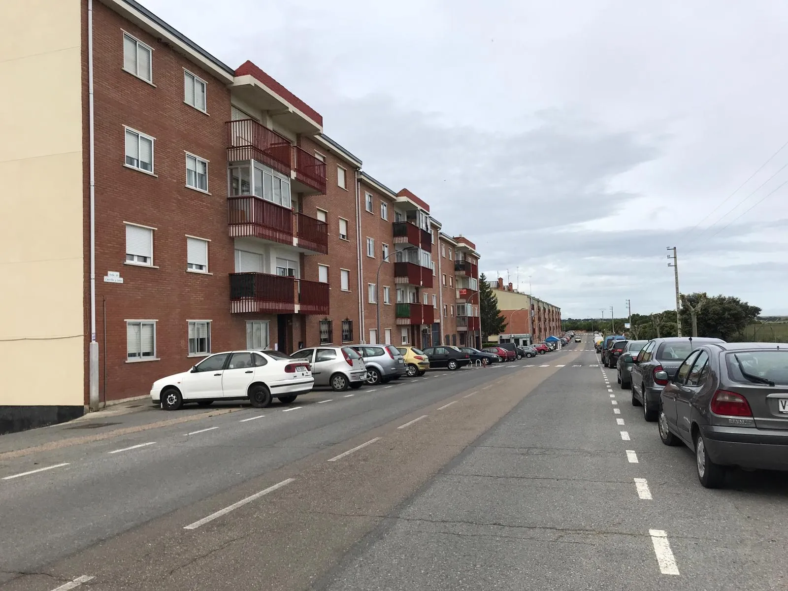 Bloque de viviendas en El Encinar