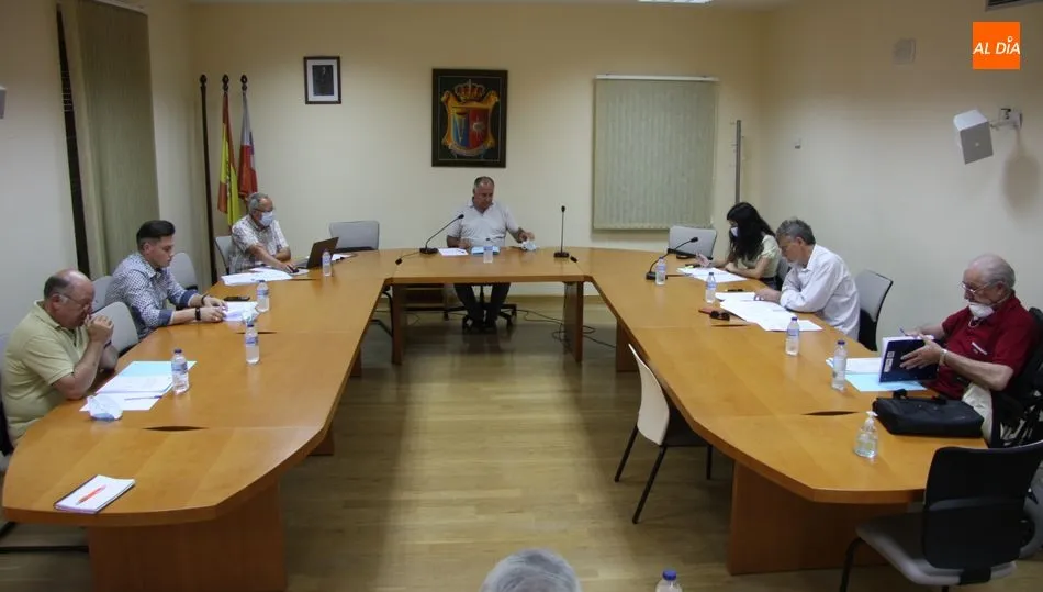 Sesión ordinaria del pleno de Villarino celebrada este jueves / CORRAL