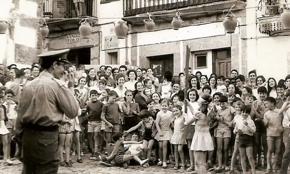 El juego de romper pucheros en los años 60