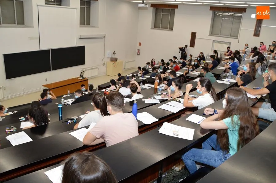 Foto 9 - Nervios, ilusi&oacute;n y medidas de seguridad para m&aacute;s de 3.000 estudiantes en la EBAU del distrito de...