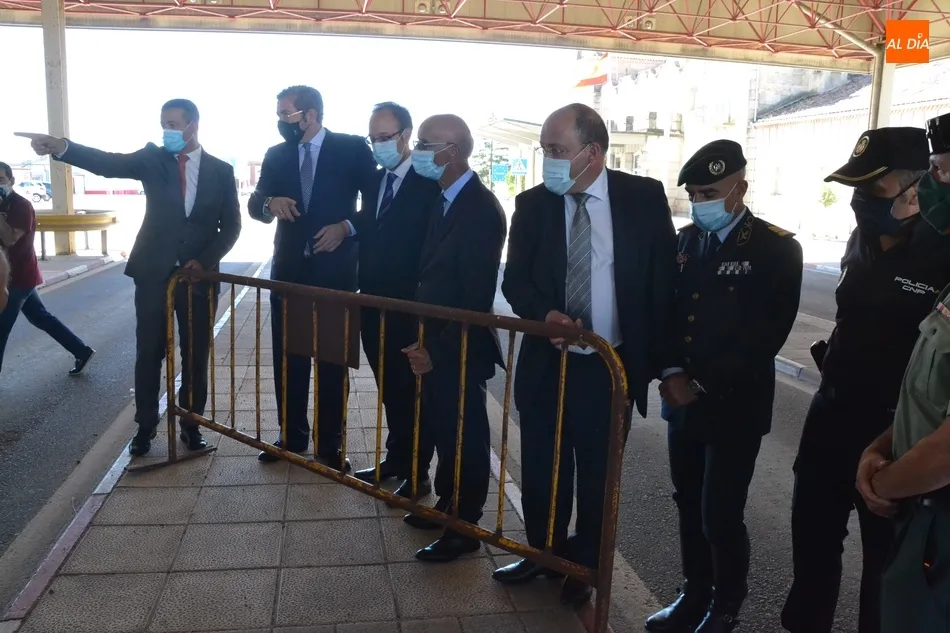 Foto 9 - Reabre al libre tr&aacute;nsito &ldquo;la frontera m&aacute;s antigua de Europa&rdquo; tras 107 d&iacute;as de cierre  