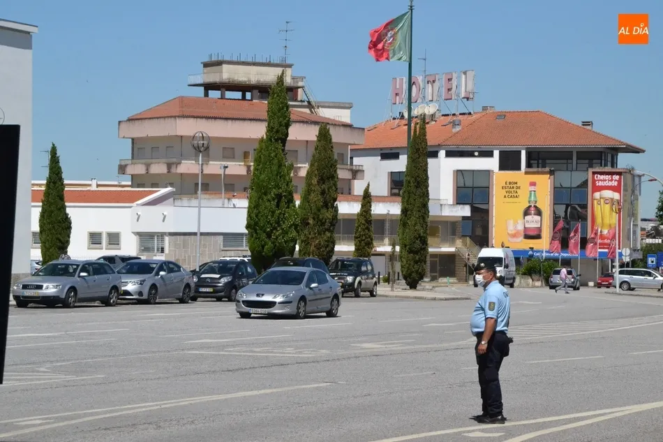 Foto 2 - Reabre al libre tr&aacute;nsito &ldquo;la frontera m&aacute;s antigua de Europa&rdquo; tras 107 d&iacute;as de cierre  