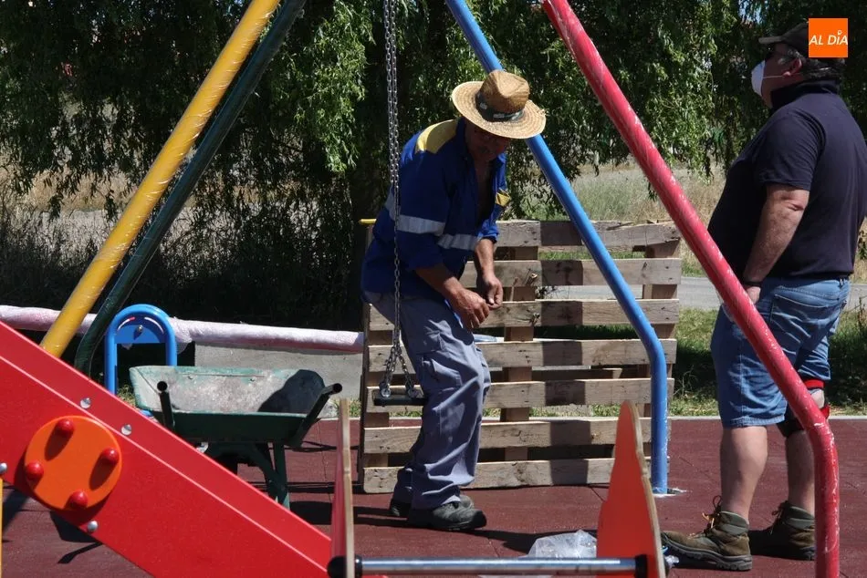 Foto 3 - El Ayuntamiento mejora los parques infantiles y aumenta la oferta de juego  