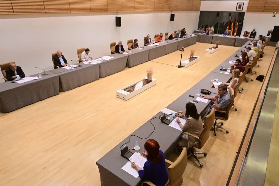 Foto 2 - Los contratos menores del Ayuntamiento se publicar&aacute;n trimestralmente