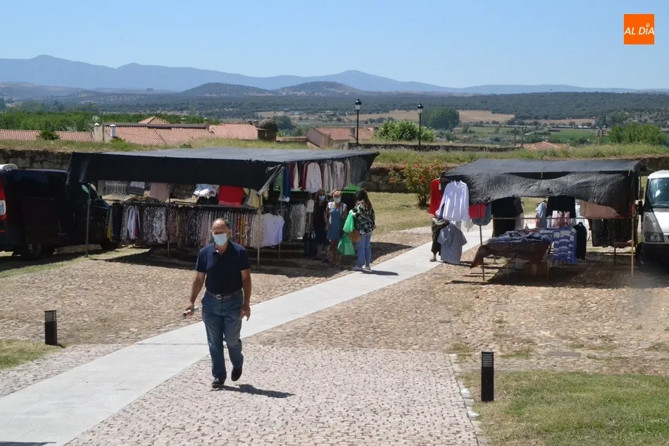 Foto 9 - Retorna el mercadillo sabatino iniciando la nueva normalidad con nuevo emplazamiento  