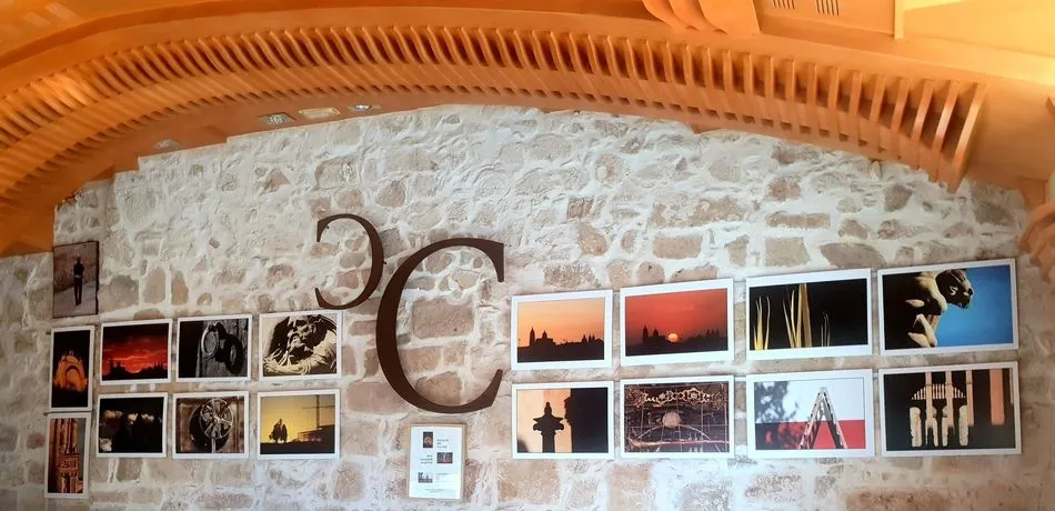 Imágenes de la exposición de José Amador Martín en la cafetería del Casino | Fotos: Carmen Borrego