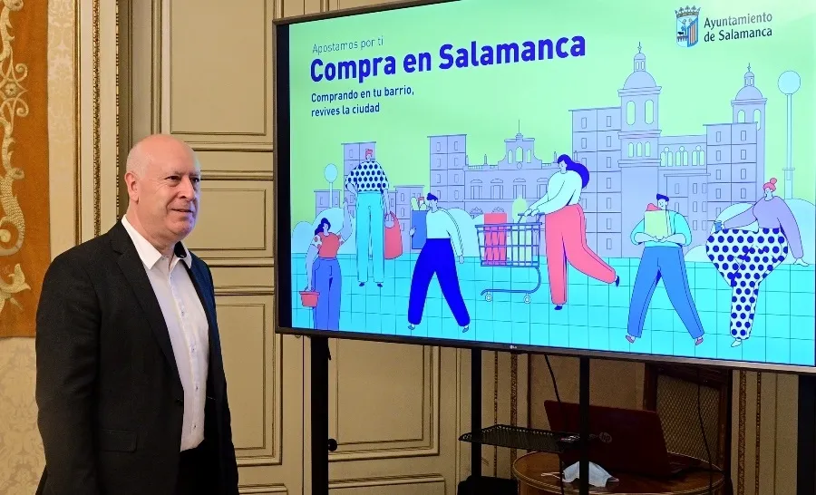 Foto 2 - El Ayuntamiento anima a los ciudadanos a que consuman en los comercios de proximidad
