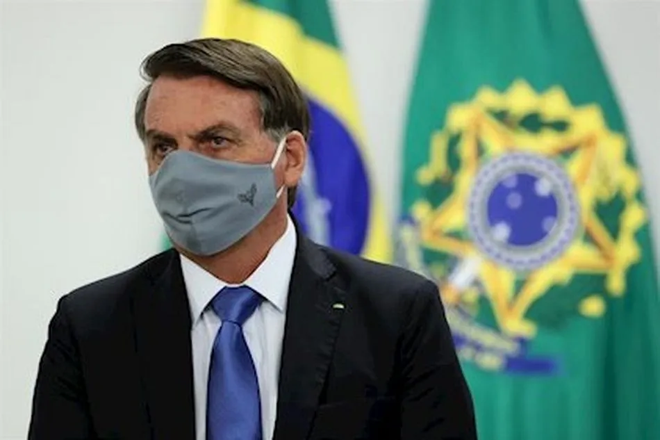 Bolsonaro, presidente de Brasil, confirma que tiene COVID-19