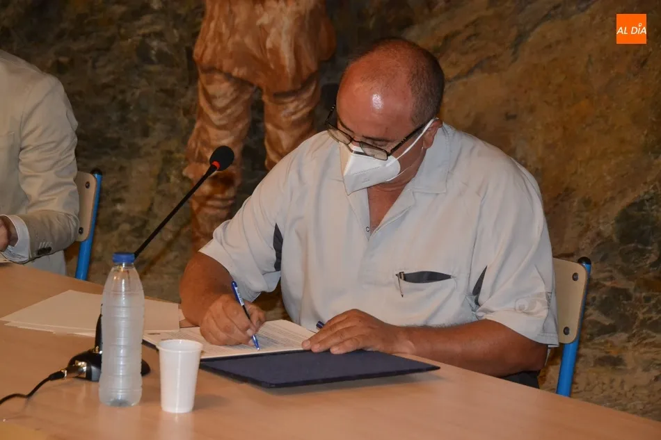 Foto 4 - Renovado el convenio de colaboraci&oacute;n de Siega Verde con el objetivo de que &ldquo;salga al mundo&rdquo;  