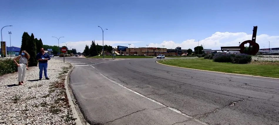 Una de las vías que será mejorada en el programa de pavimentación