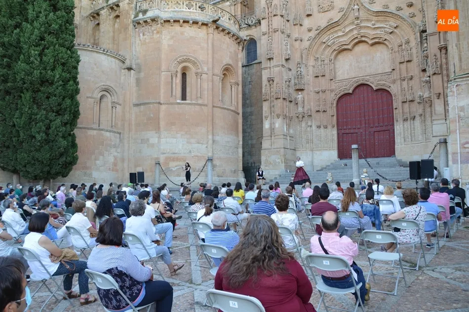 Imagen del estreno de Mintiendo su Nombre de Foroasteros teatro - Archivo