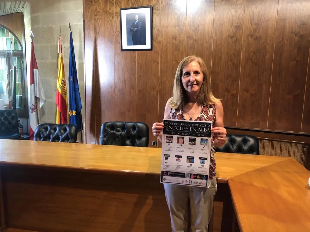 Concepción Miguélez durante la presentación de la programación de Noches en Alba