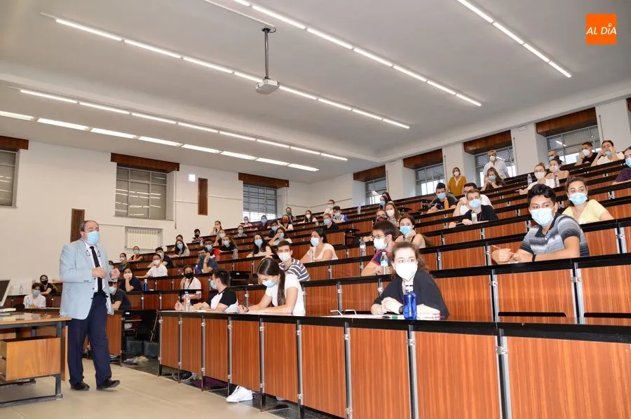 Foto 2 - El 95% de los estudiantes aprueban la EBAU