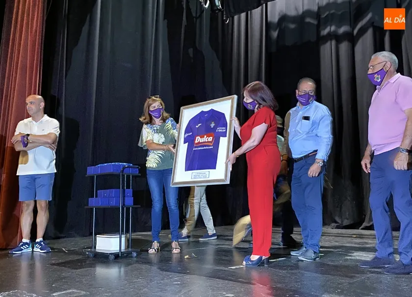 Foto 5 - Esperada celebraci&oacute;n para un CD Pe&ntilde;aranda de Tercera Divisi&oacute;n