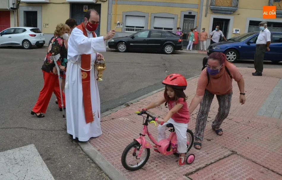 Foto 4 - La cita motorizada de San Crist&oacute;bal, 1&ordf; procesi&oacute;n plenamente normal en Mir&oacute;briga de la nueva...