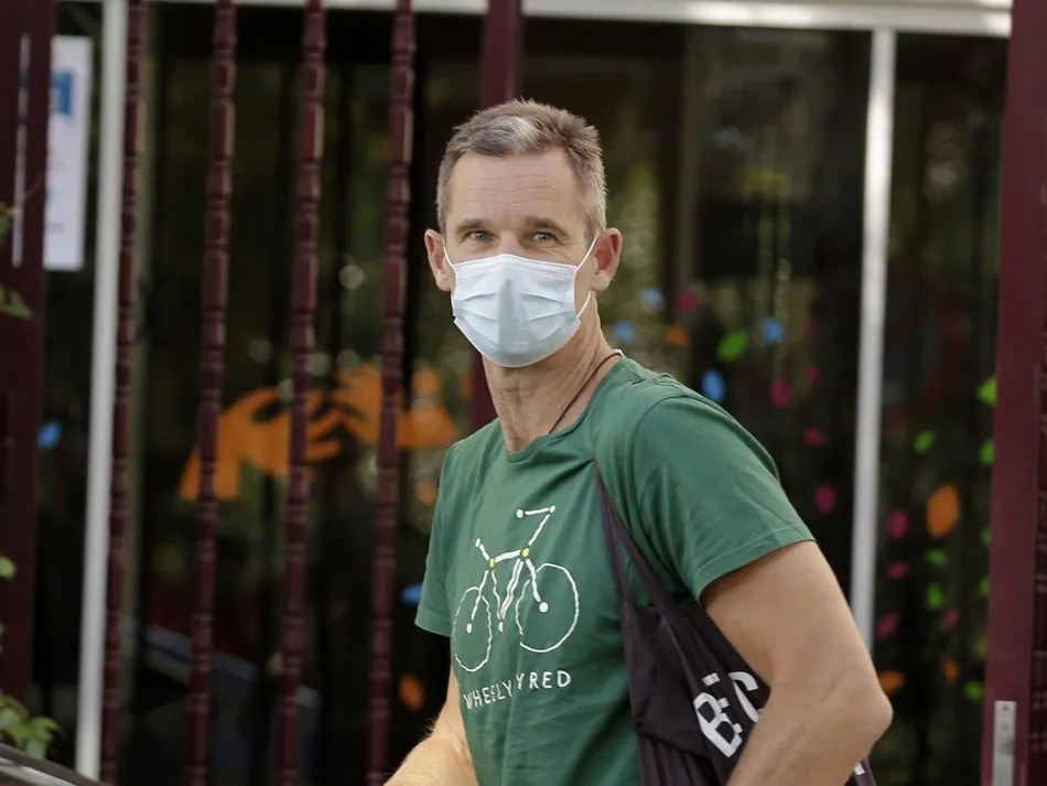 Iñaki Urdangarín llega a su trabajo de voluntariado en el centro Don Orione. Foto: EP