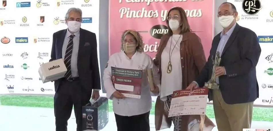Foto 4 - Pe&ntilde;aranda y Ciudad Rodrigo destacan en el I Campeonato de Pinchos y Tapas para Cocineros de...