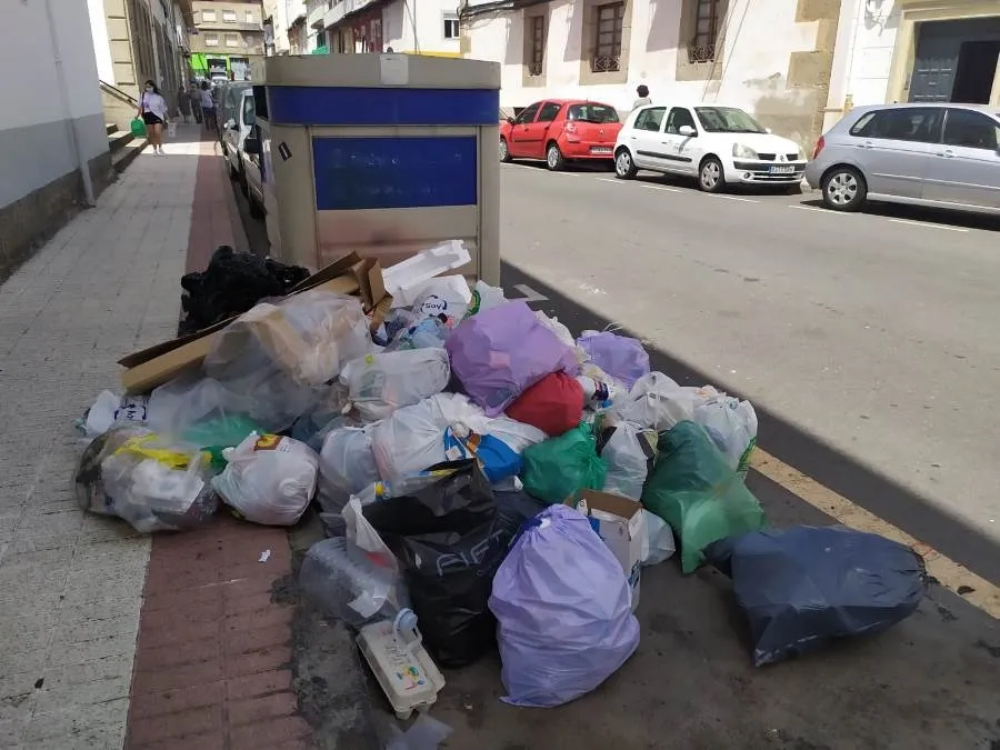 Foto 4 - Quejas por la recogida de residuos para el reciclaje en la provincia