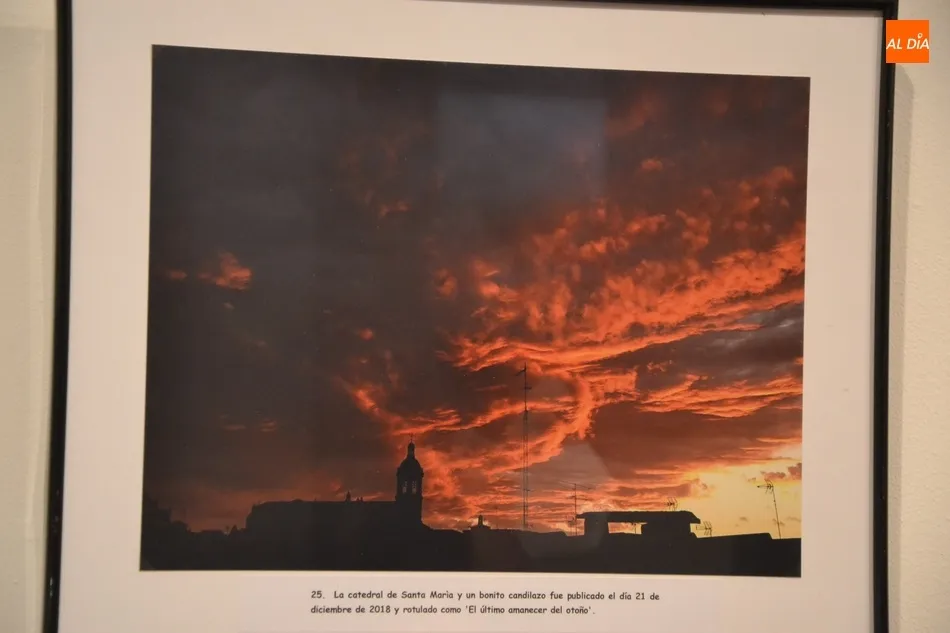 Foto 5 - Inaugurada una exposici&oacute;n de fotograf&iacute;as del Oeste salmantino mostradas en &lsquo;Tu Tiempo&rsquo; de...
