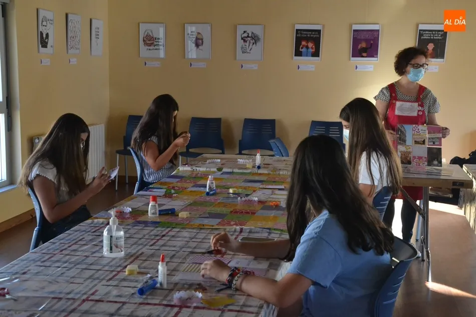 Foto 5 - El Espacio i abre con scrap sus actividades veraniegas para j&oacute;venes  