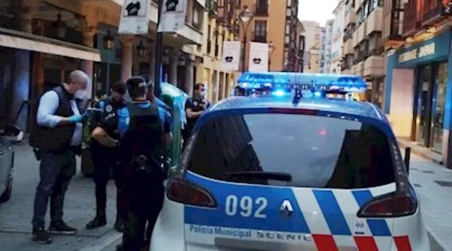 Intervención anterior de la Policía Local en Valladolid. Foto de archivo EP