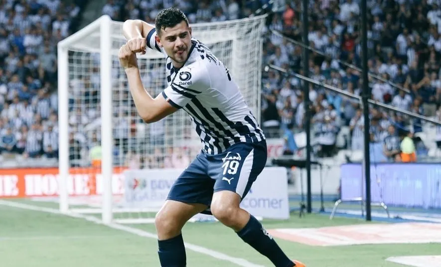 Luis Guillermo Madrigal, delantero centro mexicano de 27 años