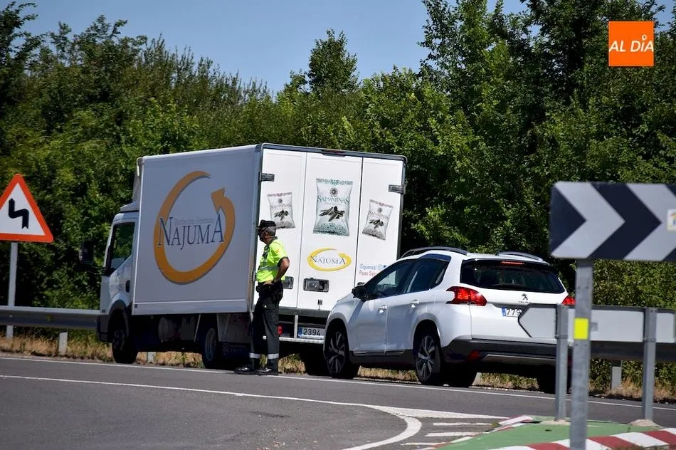 Foto 6 - Un herido en una salida de v&iacute;a cerca de Garcihern&aacute;ndez