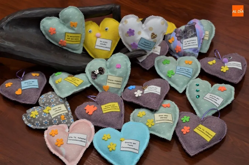 Foto 7 - &lsquo;Corazones con Bata&rsquo; agradece la labor informativa de SALAMANCA AL D&Iacute;A durante la pandemia