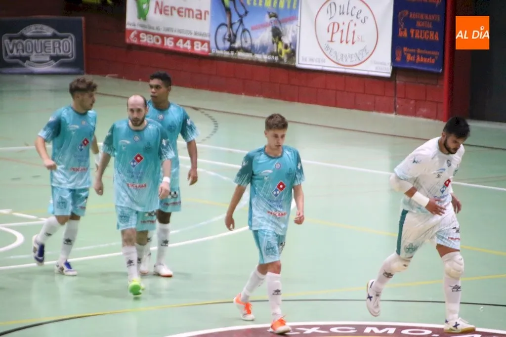 Foto 7 - La pr&oacute;rroga condena al Piensos Dur&aacute;n Albense (5-3)