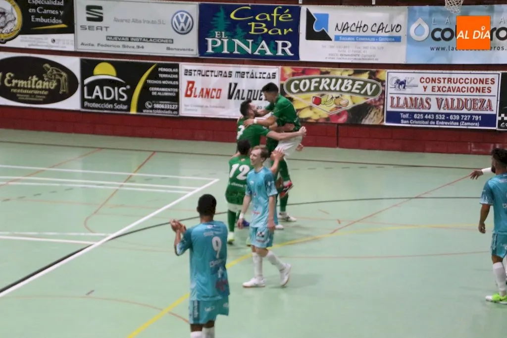 Foto 6 - La pr&oacute;rroga condena al Piensos Dur&aacute;n Albense (5-3)