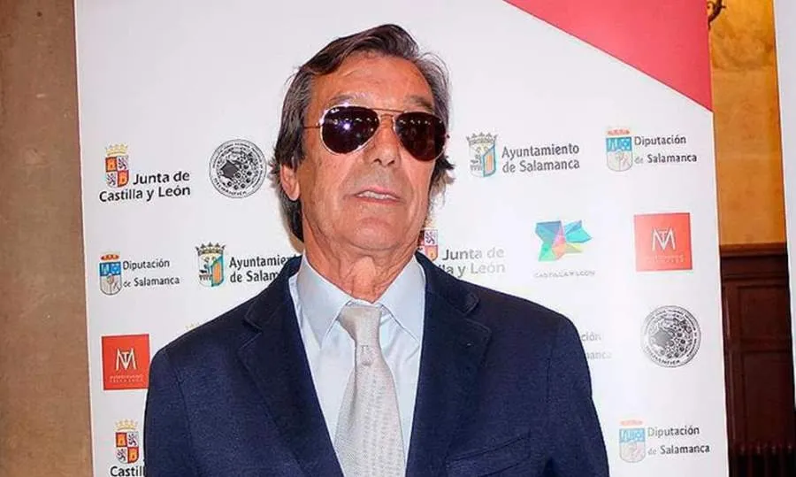 El torero salmantino Juan José, en uno de los actos públicos a los que asistió