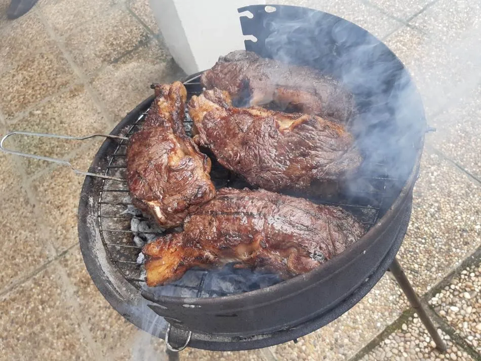 Foto 5 - La campa&ntilde;a de Asaja para animar a consumir chulet&oacute;n deja dos premiados en la comarca  