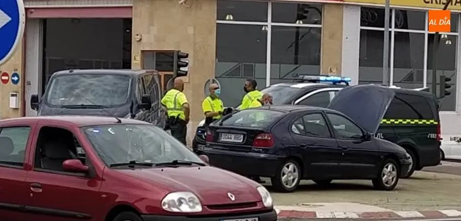 Foto 3 - Cuatro heridos en la colisi&oacute;n de&nbsp;de un turismo y una furgoneta en el pol&iacute;gono de Los Villares