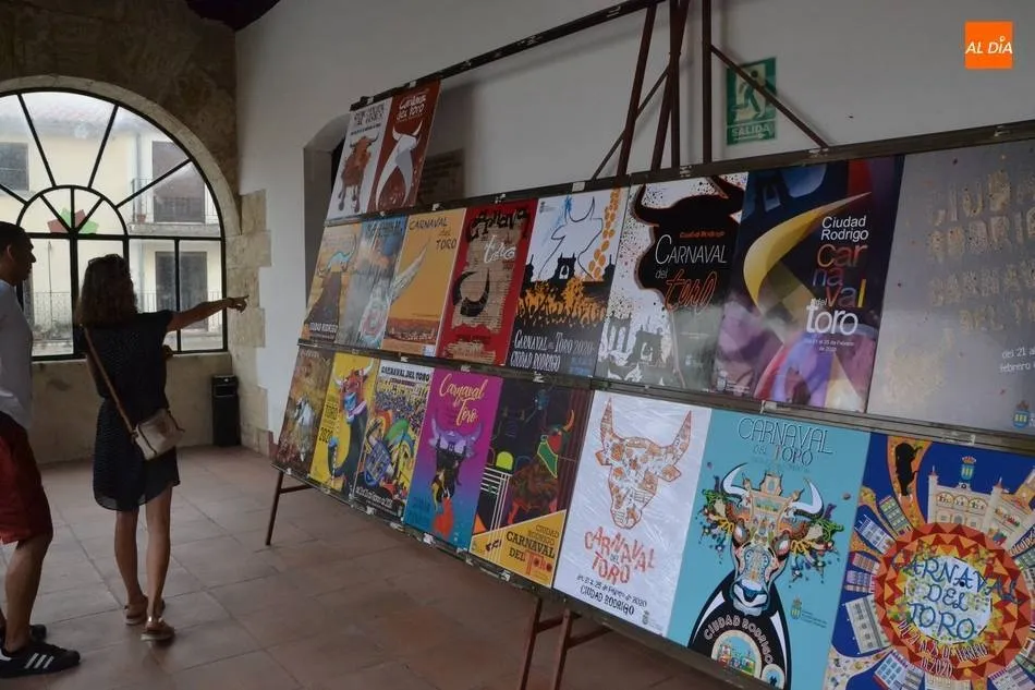 Un total de 17 personas integran el jurado que elegirá el cartel anunciador del Carnaval 2021  