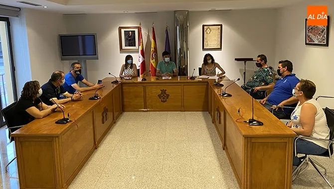 El Ayuntamiento y varios hosteleros mantenían una reunión este martes para poner en marcha la Ruta de Pinchos