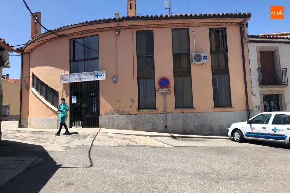 Foto 2 - El Ayuntamiento de Barruecopardo habilita una &lsquo;zona COVID&rsquo; en el centro de guardias  
