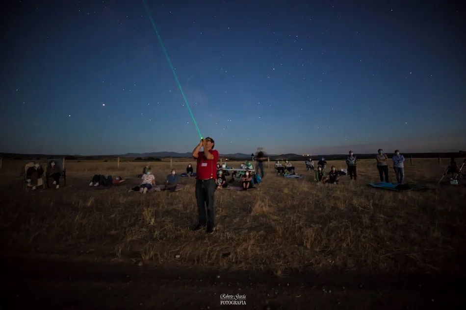 Foto 3 - Astr&oacute;briga organiza sesiones de iniciaci&oacute;n a la lectura del cielo nocturno  