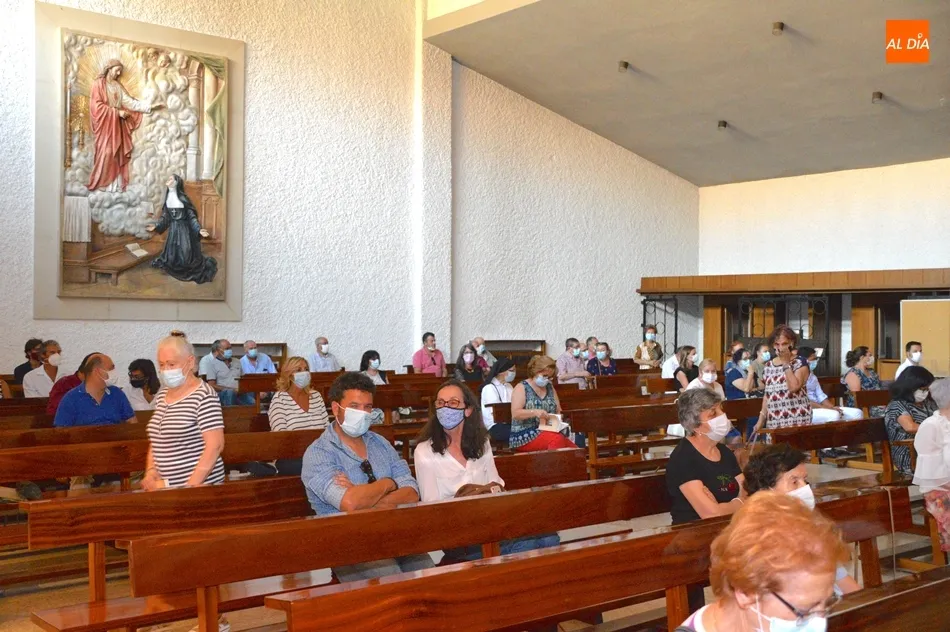 Foto 5 - Misa en memoria del torero Juan Jos&eacute; en la iglesia de Mar&iacute;a Mediadora de Salamanca